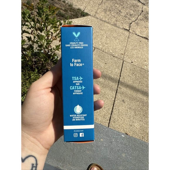 COOLA Classic Sport Sunscreen for Face SPF 50, 1.7 oz White Tea Organic Vegan - Picture 2 of 7